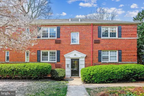 4374 N Pershing Dr #2, Arlington, VA 22203