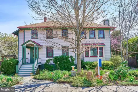627 N Kenmore St, Arlington, VA 22201