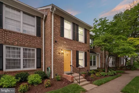 2516 S D S Arlington Mill Dr #4, Arlington, VA 22206