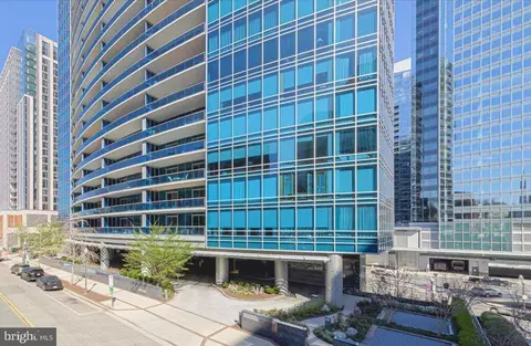 1881 N Nash St #702, Arlington, VA 22209