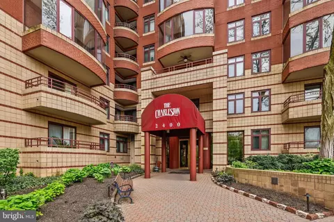 2400 Clarendon Blvd #202, Arlington, VA 22201