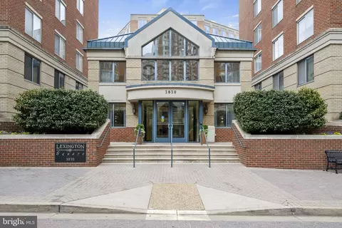 3830 9th St N #904W, Arlington, VA 22203