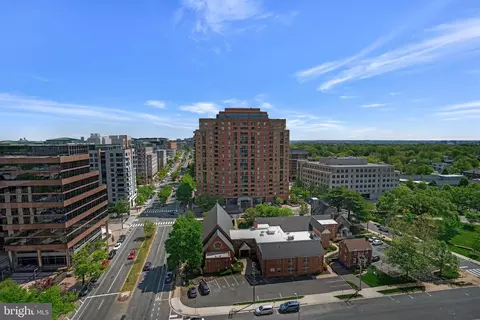 3800 Fairfax Dr #1306, Arlington, VA 22203