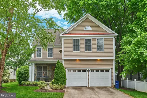 3505 A 16th St S, Arlington, VA 22204