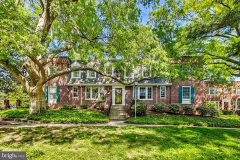 1774 N Troy St N, Arlington, VA 22201