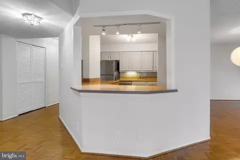 3800 Fairfax Dr #310, Arlington, VA 22203