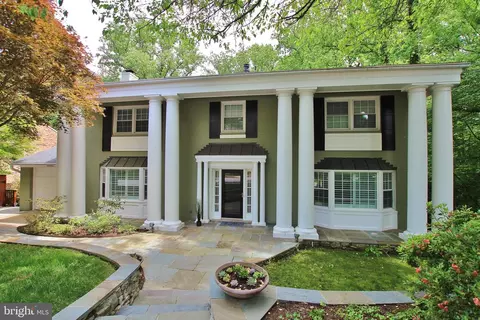 4572 25th Rd N, Arlington, VA 22207