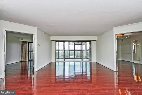 1600 N Oak St #919, Arlington, VA 22209