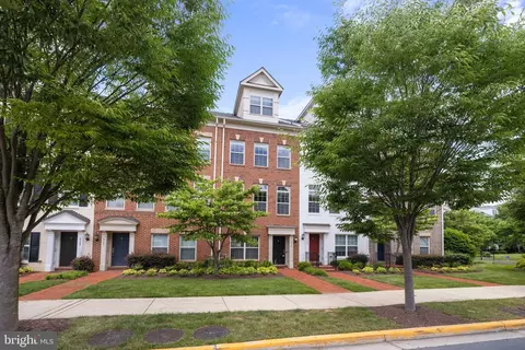 4345 4th St N, Arlington, VA 22203