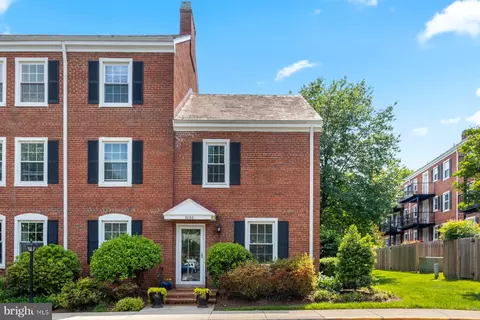 3060 S Buchanan St, Arlington, VA 22206