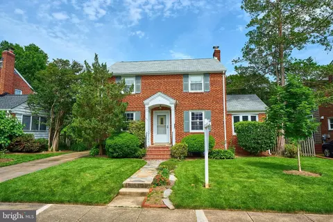 509 N Oxford St, Arlington, VA 22203