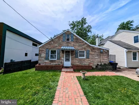 2004 N Lexington St, Arlington, VA 22205