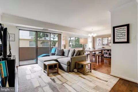 1301 Courthouse Rd N #911, Arlington, VA 22201