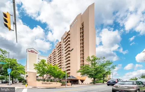1301 N Courthouse Rd #1601, Arlington, VA 22201