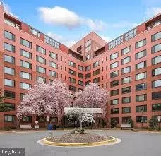 1021 Arlington Blvd #717, Arlington, VA 22209