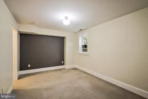 Bedroom - 2139 N Rolfe St N, Arlington, VA 22209 photo 13 of 14