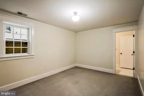 Bedroom - 2139 N Rolfe St N, Arlington, VA 22209 photo 14 of 14