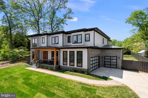 3908 Military Rd, Arlington, VA 22207
