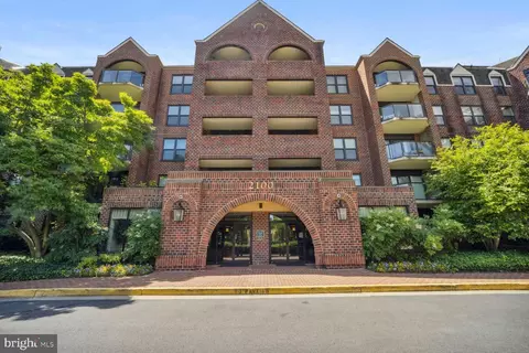 2100 Langston Blvd #230, Arlington, VA 22201