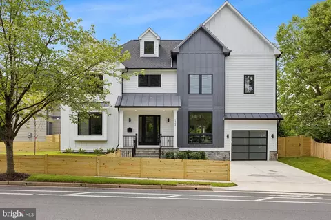 6404 Washington Blvd, Arlington, VA 22205