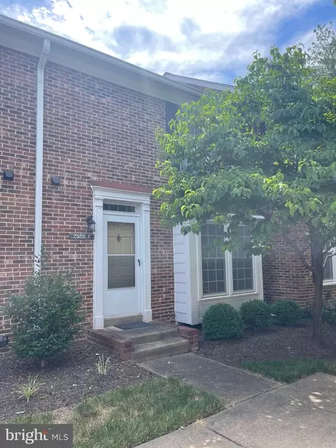 2520 S C S Arlington Mill Dr #3, Arlington, VA 22206