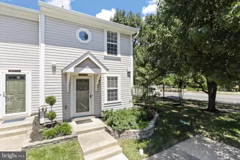 4501 28th Rd S #6-3, Arlington, VA 22206