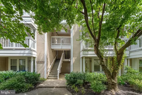4546 28th Rd S #15-11  F, Arlington, VA 22206