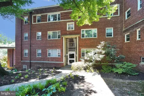 1307 N Ode St #432, Arlington, VA 22209