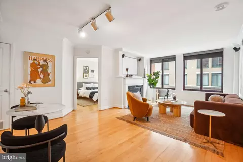 1201 N Garfield St #511, Arlington, VA 22201