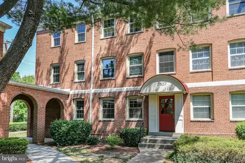 2807 Arlington Blvd #143, Arlington, VA 22201