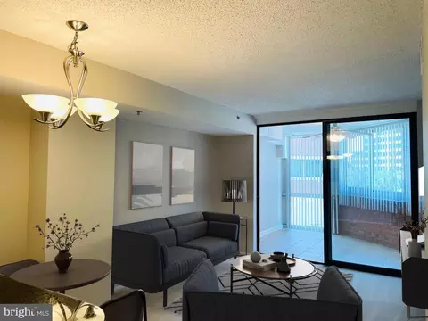 1001 N Vermont St #304, Arlington, VA 22201