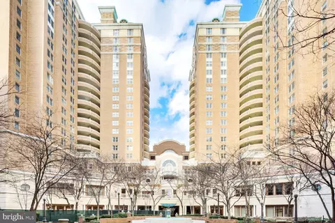 900 N Taylor St #1808, Arlington, VA 22203