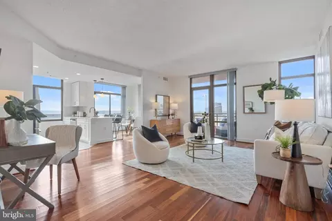 3600 S Glebe Rd #819W, Arlington, VA 22202