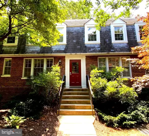 1806 Key Blvd #480, Arlington, VA 22201