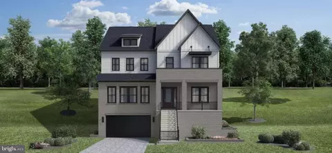 872 N Madison St, Arlington, VA 22205