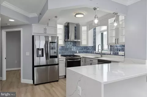 851 N Glebe Rd #1404, Arlington, VA 22203