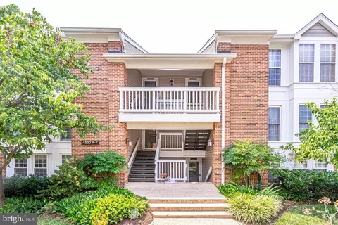 4520 28th Rd S #12-5, Arlington, VA 22206