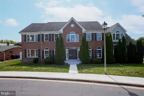 2516 1st Rd S, Arlington, VA 22204