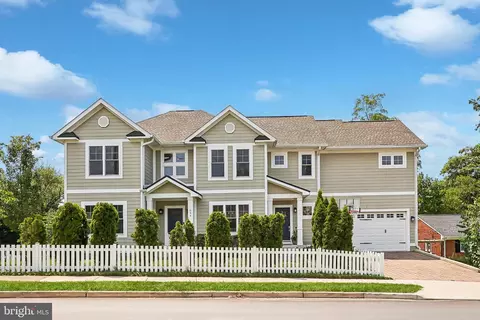 844 N Jacksonville St, Arlington, VA 22205