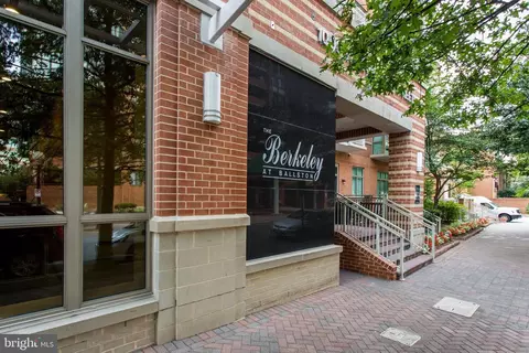 1000 N Randolph St #507, Arlington, VA 22201