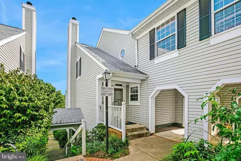 2907 F Woodley St #6, Arlington, VA 22206