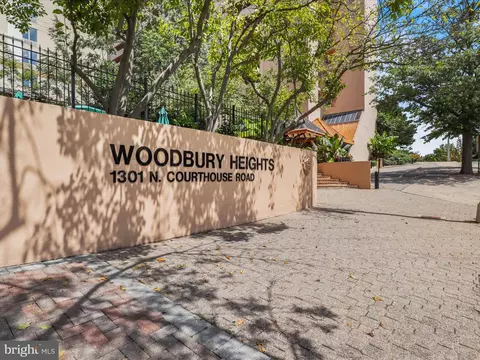 1301 N Courthouse Rd #1008, Arlington, VA 22201