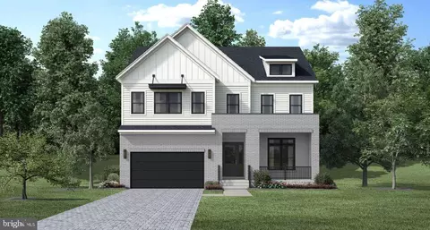 853 Mckinley Rd, Arlington, VA 22205