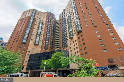 900 N Stafford St #1416, Arlington, VA 22203
