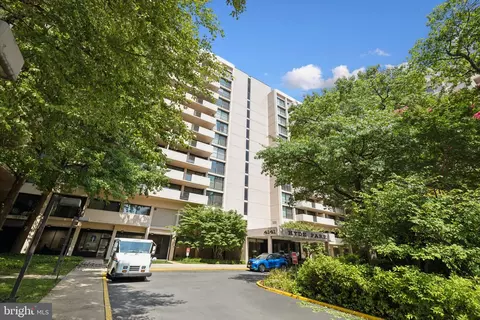 4141 N Henderson Rd #603, Arlington, VA 22203