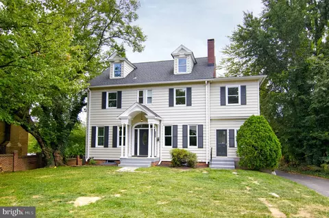 6620 Langston Blvd, Arlington, VA 22205