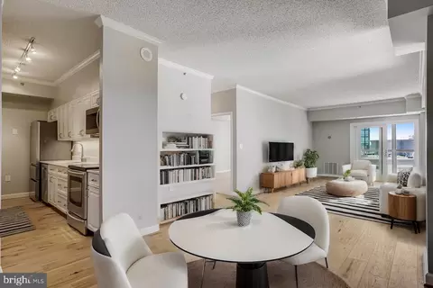 1211 S Eads St S #1803, Arlington, VA 22202