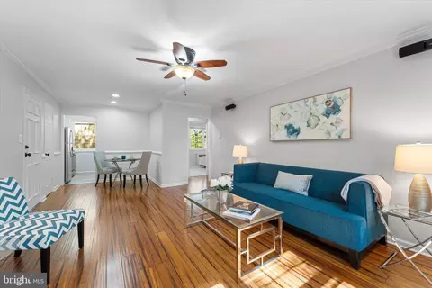 4319 2nd Rd N #4, Arlington, VA 22203
