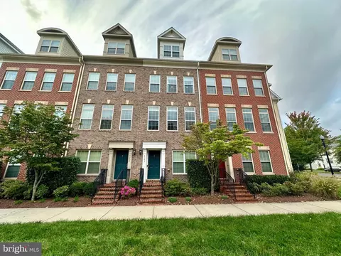 4343 N Pershing Dr, Arlington, VA 22203