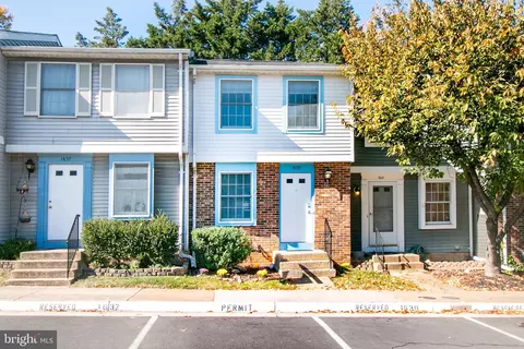 1639 10th St S, Arlington, VA 22204